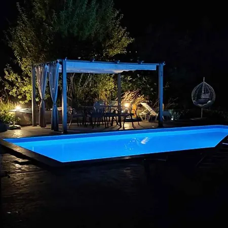 In 7388 Apartamento Vinišće