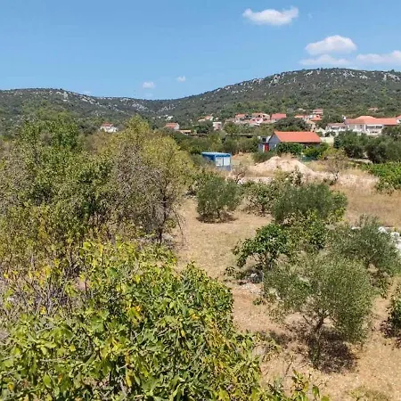 Apartamento In 7388 Vinišće