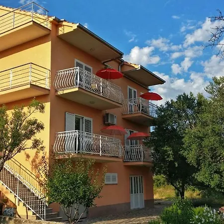In 7388 Apartment *